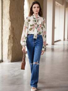 GENKIRA Blusa de gasa con cuello anudado, manga farol y estampado de rosa delicada para mujer - Multicolor - Ver 3