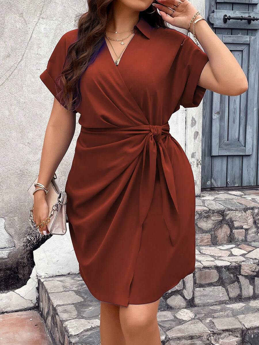 Vionelle Váy quấn tay cánh dơi màu trơn cỡ lớn, mùa hè - Rỉ Nâu - Xem 1