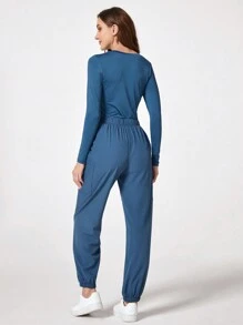 TaskEZ Set Seragam Wanita Minimalis Atasan dan Celana Saku Model Scrubs (baju terusan) Leher Bulat Lengan Panjang Warna Polos - Dusty Blue - View 2