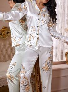 LuxeNights Floral Print Patched Pocket Contrast Piping Satin Pajama Set White Set Bridal Lingerie, Fall Winter Clothes Cozy And Elegant Details - White - View 3