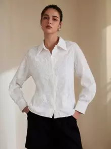 Aveloria Rosie 简约刺绣休闲长袖纽扣衬衫