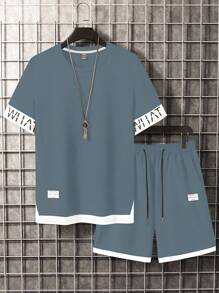 Manfinity Homme Hombres verano deportes y ocio camiseta de manga corta de cuello redondo impreso de bloques de color letras y pantalones cortos