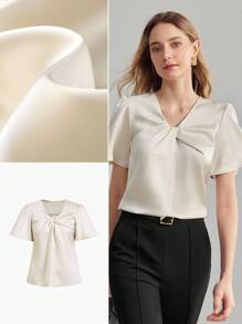 MOTF PREMIUM ÁO CỔ CHỮ V XOAY TAY TRƯỚC - Màu be - Xem 2