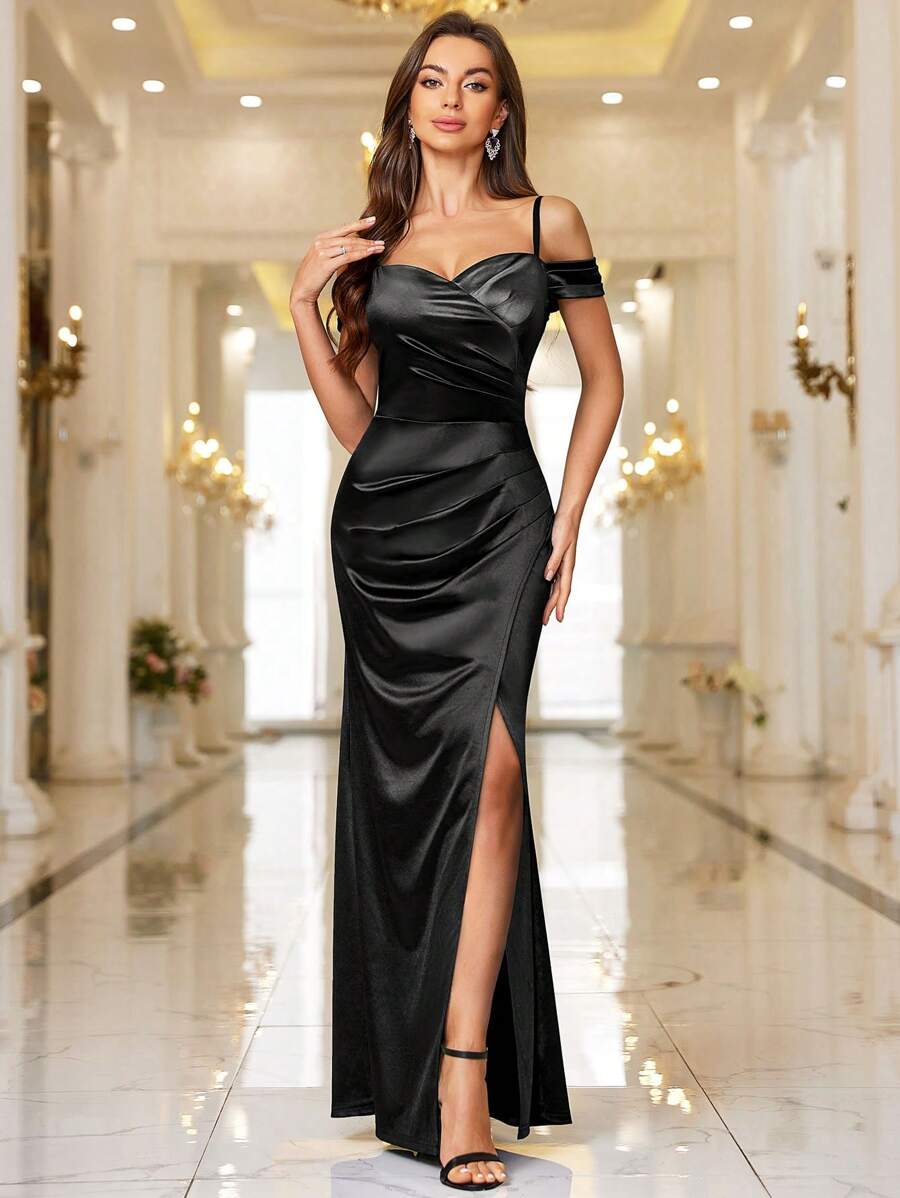 MIUSOL 露肩褶皱开衩下摆缎面晚礼服，优雅女士连衣裙，适合婚礼宾客、毕业典礼、正式晚宴及其他场合。