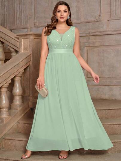 Plus Size Deep V-Neck Sequin Floral Lace Chiffon Sleeveless Formal Party Dress