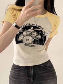 DAZY 女士圆领短袖人物与字母印花拼色紧身上衣