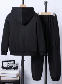 SHEIN 3-delige casual set voor jongens: zwart sweatshirt, zwarte broek, kaki crossbodytas