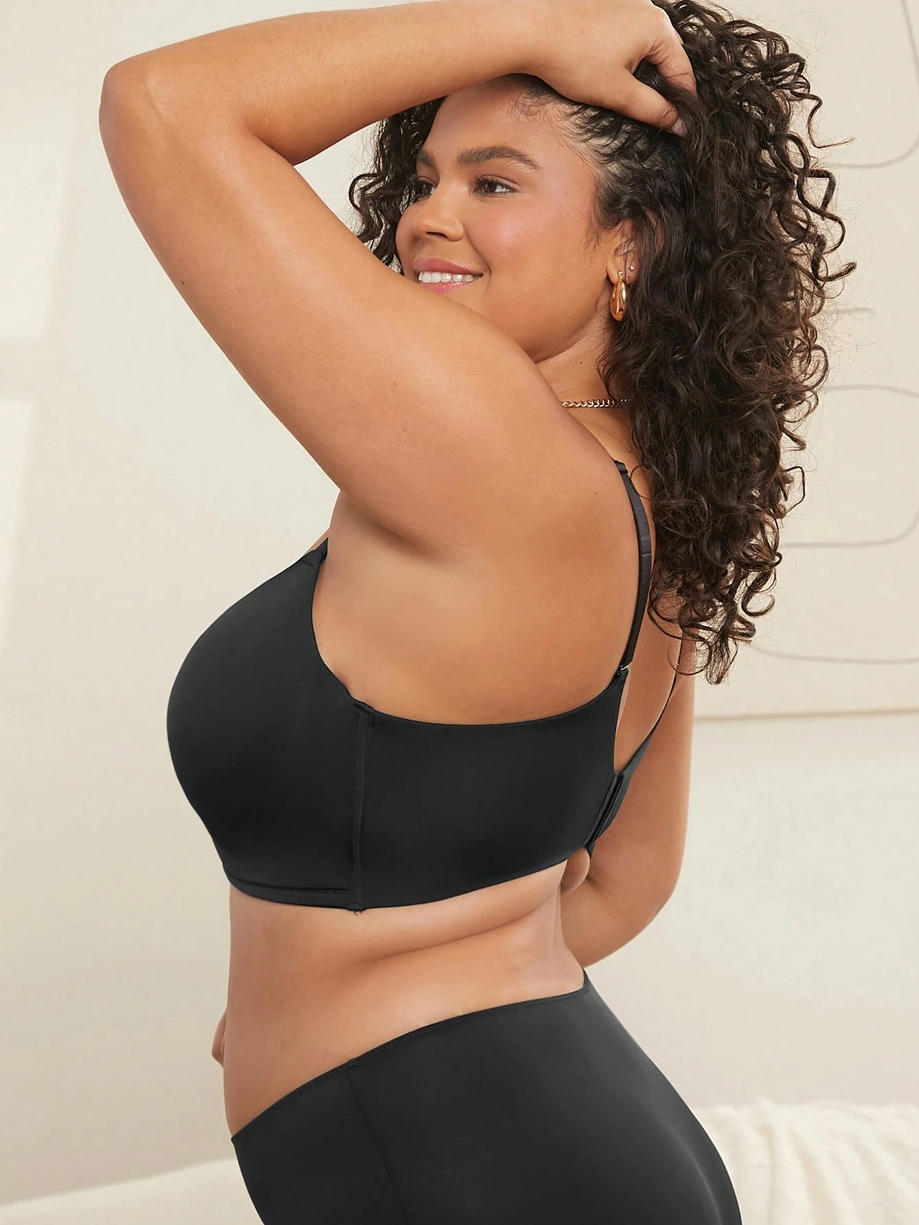 Große Größen Traum Kurven Unterstützung + Sexy Schwarze Wäsche Tiefer V-Ausschnitt Plunge Push-Up BH mit Tiefer Rückseite
