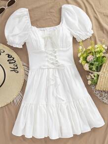 SHEIN VCAY Vestido de vacaciones para mujer de manga corta con dobladillo con volantes y cuello en forma de corazón de unicolor