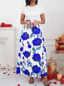 SHEIN Lady Vestido corto de manga corta con cuello redondo y estampado floral azul para mujer - Blanco - Ver 3