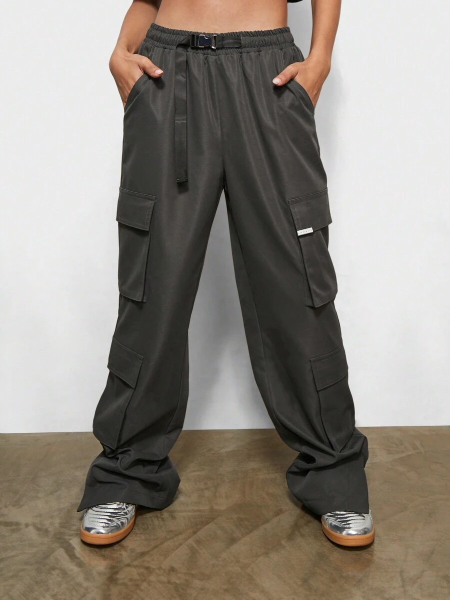 SUMWON WOMEN Multi Pockets Cargo Pant With Buckle Detail - Grey - View 1