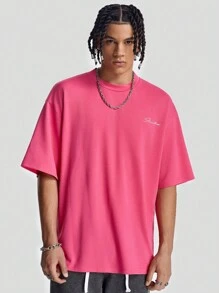 Manfinity VCAY Men's Loose Fit English Graphic Print Round Neck Short Sleeve T-Shirt, Summer - Hot Pink - View 3