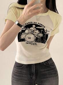 DAZY 女式休闲字母与图案印花插肩袖紧身 T 恤，夏季