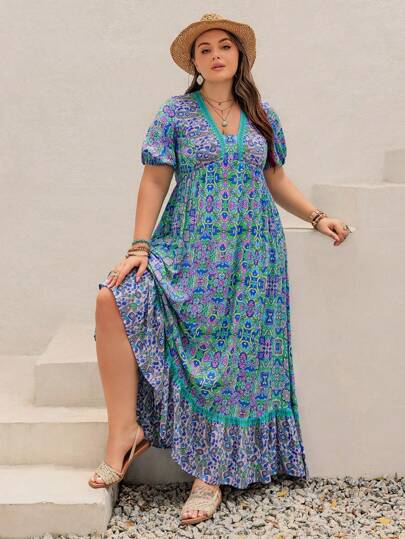 Plus Size Women's Blue Floral V-Neck Short Sleeve Dress, Bohemian Style For Easter Beach, Hawaiian Music Festival Tropical Vacation Summer Elegant