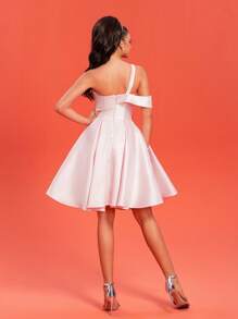 Women's New Sexy Asymmetric Neckline Elegant Solid Color Ruffle Luxury Gorgeous Cocktail Dress Prom Semi Formal Wedding Guest Dress, For Birthday, Graduation, Homecoming Party Dress