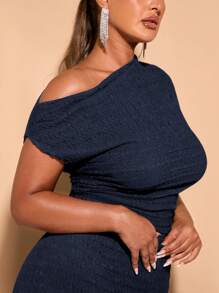 SHEIN BAE Plus Size Summer Daily Outing Sexy Asymmetrical Slanted Shoulder Black All-Over Texture Stretch T-Shirt Top - Navy Blue - View 3