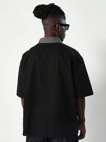 SUMWON Camisa jeans de sarja com blocos de cores e manga curta de ajuste regular - Preto - Ver 2