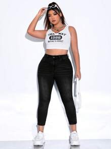 Plus Size Women Plain Simple Everyday Jeans - Black - View 3