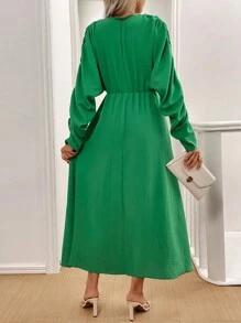 SHEIN Clasi Vestido verde largo de manga larga y escote en V suelto para mujeres - Verde - Ver 2