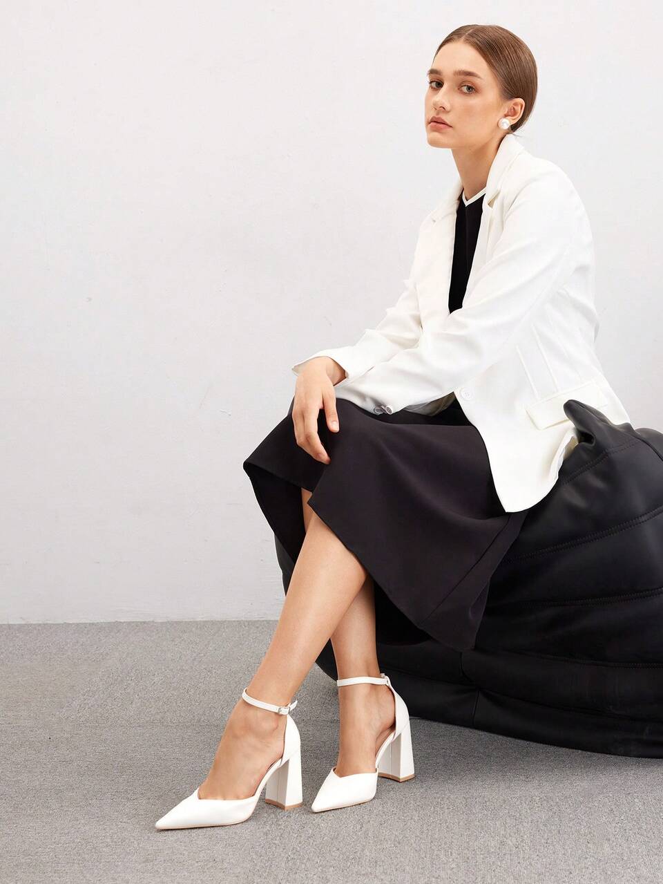 CUCCOO BIZCHIC Fashionable White V-Cut Pointed Toe Chunky Heel Ankle Strap High Heel Shoes For Women, Suitable For Office, Dating, Parties And Weddings Spring Shoes Spring Break Easter For Christmas Spring Shoes