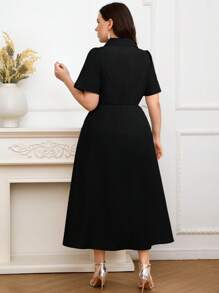 Modelyn 大码优雅纯色翻领腰中长连衣裙，夏季 - 黑色 - 查看 6