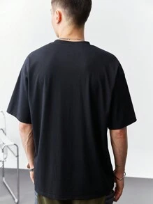 Manfinity Homme Tricou cu mânecă scurtă cu imprimeu cu litere, casual, pentru bărbați, vară - Negru - Vizualizare 2