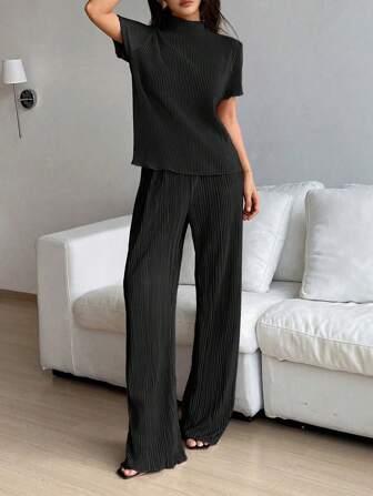 Almamuse 2 parça Kadın Düz Renk Balıkçı Yaka Kısa Kollu Üst ve Pantolon Takımı, Yaz