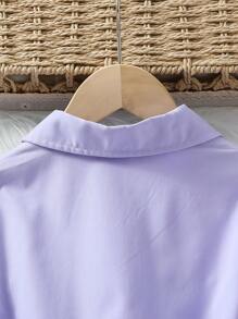 Vestido feminino de manga comprida com cinto e bainha com babados