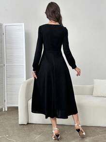 Modelyn Váy dài tay màu chắp vá của phụ nữ - màu đen - Xem 2