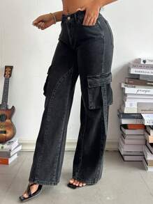 SHEIN SXY Flap Pocket Side Cargo Jeans