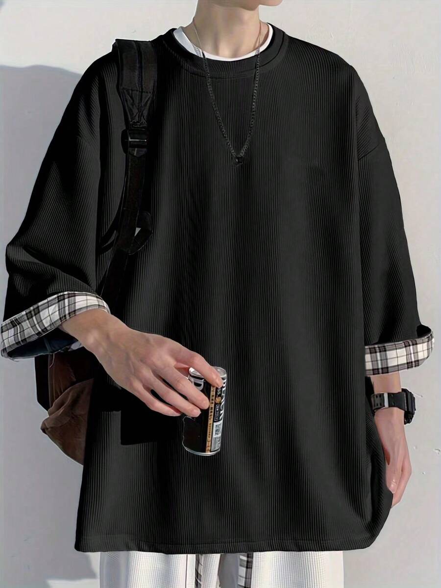 Claim Dot 秋季宽松男士格子袖口 T 恤 - 黑色 - 查看 1