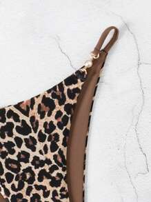 Costavie 2026春夏性感女士比基尼丁字裤，随机豹纹印花，珍珠扣链侧裤绳 - 彩色 - 查看 4