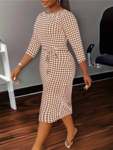 大码千鸟格印花修身休闲中长连衣裙，秋季