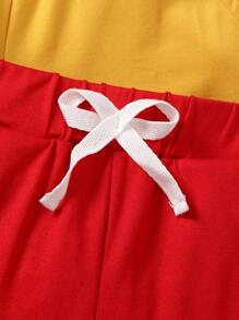 SHEIN 少年男孩3入組實用口袋彩色六口袋短褲,附有裝飾綁繩,適用於夏季