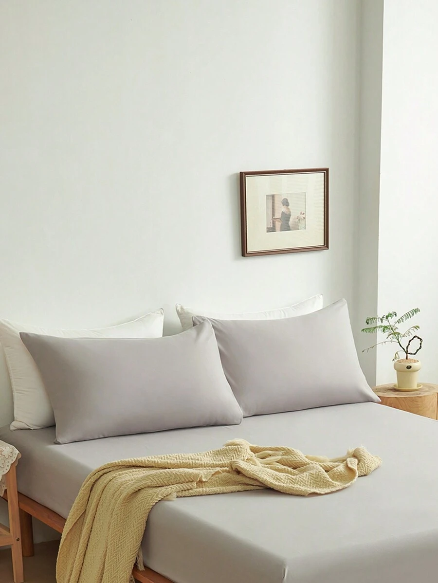 1pc Light Gray Ultra Soft Solid Color Pillowcase, Lightweight & Breathable, Envelope Closure, Solid Color Bedding Pillowcase, Suitable For Bedroom - Light Grey - View 1