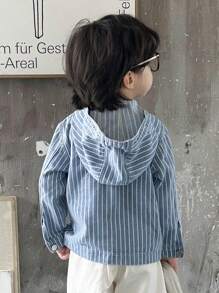 SHEIN YOUNG BOY 休闲街头风格条纹扁平口袋和拉链细节牛仔连帽衫 - 淺色水洗藍 - 查看 2