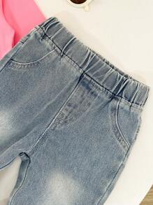 Baby Girl Round Neck Scenery City Printed Long Sleeve T-Shirt And Solid Color Jeans Casual Outfit Set