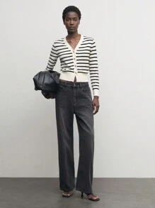 BizChic 杏色黑色对比条纹 V 领贴腰优雅针织开衫秋季女装 - 彩色 - 查看 6