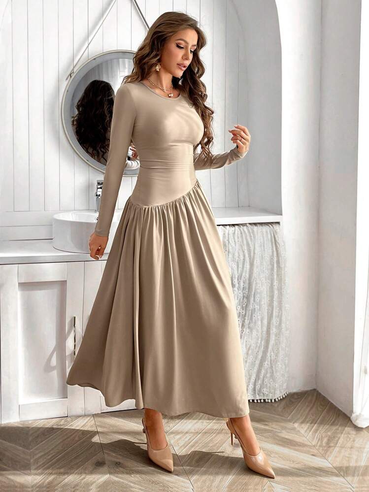 SHEIN Privé Robe ample à manches longues, style simple et confortable, coupe évasée, enfilage facile, ample, couleur kaki, pour femmes, printemps et automne, grande taille - Kaki - Voir 6