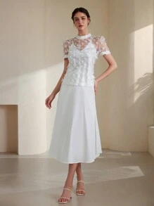 Aveloria Rosie Blusa de Manga Curta de Tule Transparente com Gola Padre, Charme de Borboleta e Floral em Renda - Branco - Visão 5