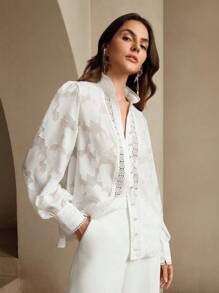 Anewsta 女士优雅立领衬衫，采用材料拼接、透视和提花设计，长袖上衣 - 白色 - 查看 6
