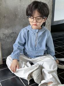 SHEIN YOUNG BOY 休闲街头风格条纹扁平口袋和拉链细节牛仔连帽衫 - 淺色水洗藍 - 查看 6