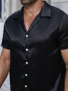 Manfinity LEGND Men's Front Buttoned Short Sleeve Top And Shorts Set, Casual Daily Wear