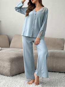 Women's Contrast Lace Cardigan And Pajama Set