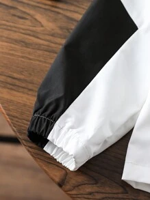 SHEIN 1 Pc Young Boy's Casual Collegiate Classic Black & White Color Block Patchwork Wind Jacket, Minimalist & Elegant, Suitable For Daily Wear, School, Outdoor Sports, Vacation, Autumn/Winter