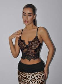SHEIN ICON Camiseta sin mangas con copa de volantes transparente con parche de encaje