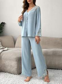 Women's Contrast Lace Cardigan And Pajama Set