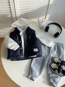 SHEIN Leap Crew 年轻男孩 3 件套休闲韩版字母印花连帽运动衫和宽松慢跑裤和加垫背心，温暖冬季服装，适合学校、花园、海滩、生日，适合春、夏、秋、冬服装 - 彩色 - 查看 13