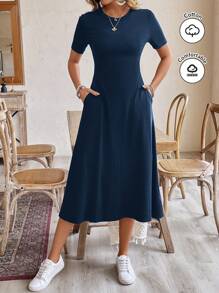 SHEIN Frenchy Women Earthy Clothes Work Women Dresses Mother Day Dress Casual Short-Sleeve Round Neck Summer Black Long Dress,Commute,Office,Old Money,Simple,Minimalist,
