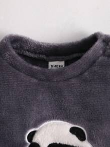 SHEIN 婴儿/幼儿男孩 2 件毛绒熊猫刺绣长袖衬衫和裤子睡衣套装，适合日常家居穿着，秋冬季 - 灰色 - 查看 3